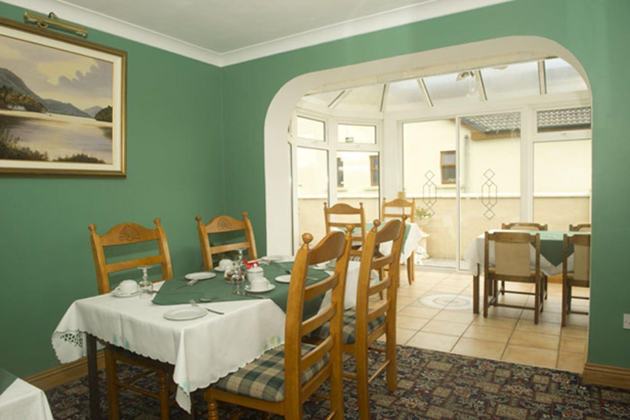 Reeks View Bed & Breakfast Teernaboul Exterior photo